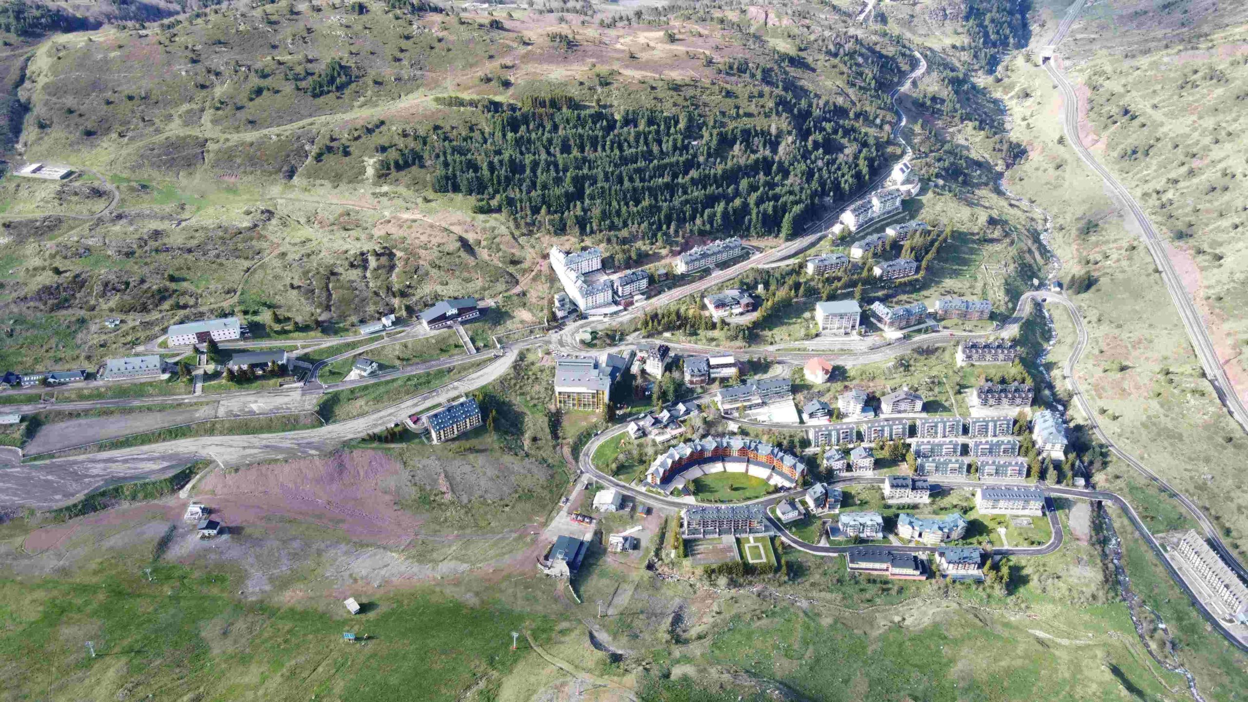 48E29F1E4107BF51A2703F1B8C7AD3E0-compressed